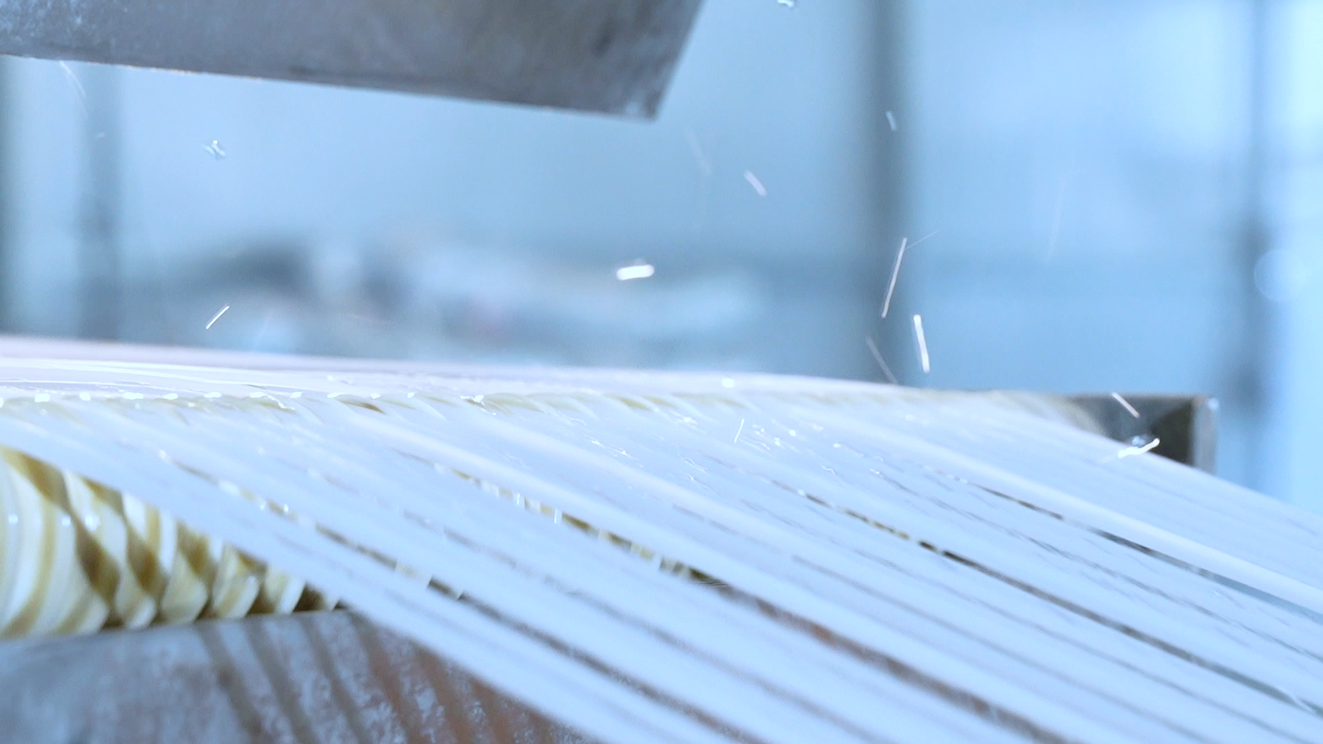 政策与标准双轮驱动：高性能复合管（RTP/CPVC）在水暖系统的结构性渗透